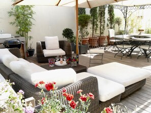 Yes You Cannes 3-Bedroom Apartment: 
Luxury terrace