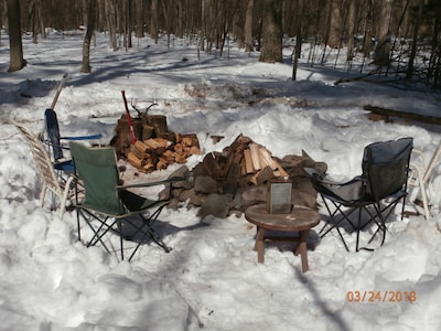 Fresh Air "WINTER  CAMPIING"  Private HEATED Professional Wilderness Camp  12 ac