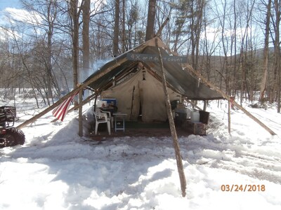 Fresh Air "WINTER  CAMPIING"  Private HEATED Professional Wilderness Camp  12 ac