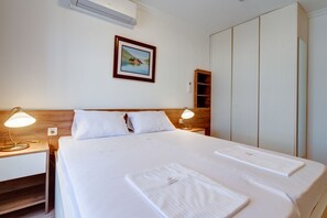 A comfortable beds for two or three persons that will give you absolute comfort.