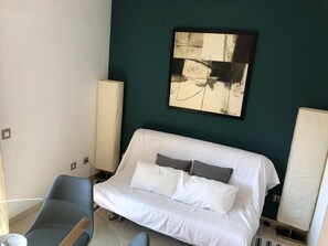 living + extra large sofa bed