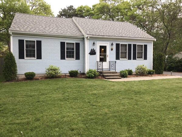 Front of House with new walk way