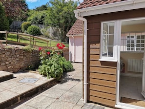 Secure gated patio area. Door to utility (perfect for dogs)