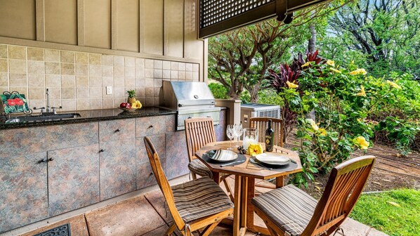 Private Lanai with Outdoor Table, Chairs, and BBQ Grill