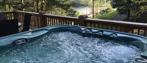 Hot Tub - 6 person.  Recently added -April 2019