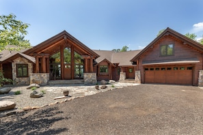 Front of Blackwater Lodge