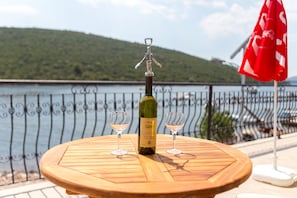 We love to wish a warm welcome to our guests with a delicious, domestic wine