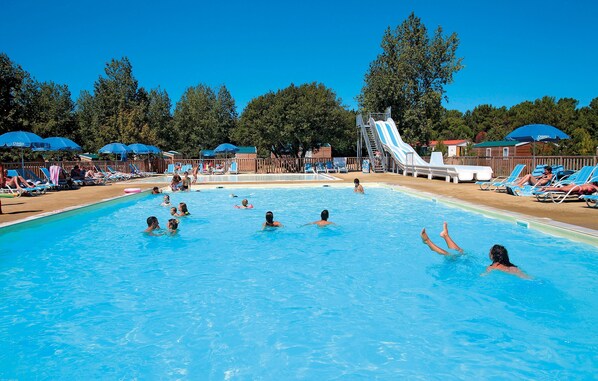 Utomhuspool