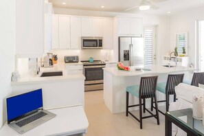 Kitchen and desk area