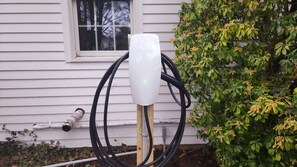 Tesla 220V EV charger