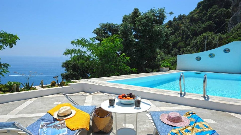 Picture of villa