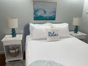 Comfortable and relaxing Queen bed in Master bedroom.
