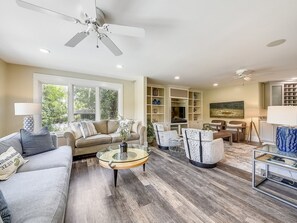 Sitting Room at 18 Woodbine Place