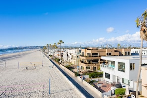 Morning walk along the beach, anyone?