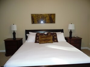 masterbedroom-All units are furnished similarly-typical 3BR