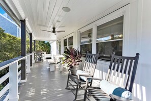 Upper Level Porch