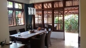 3 bedroom Villa in Bali Sanur with bigpo