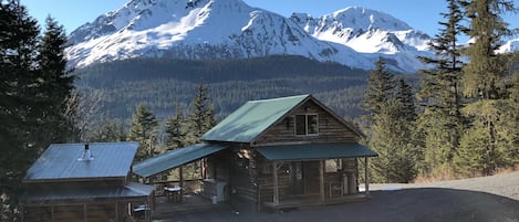 Cabin as viewed from driveway spectacular mountain view of glaciers