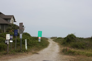 wide beach access as seen from 5th ave