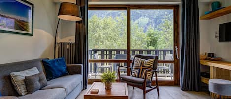 Living area opens onto 1 of 3 balconies