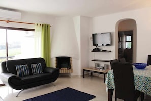 Living room - 2 Bedroom Apartment São Rafael Beach - Albufeira