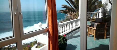 Terrasse in 1. Meereslinie
Oceanfront apartment