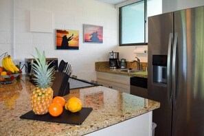 Granite counters, new appliances, everything you need in the kitchen.
