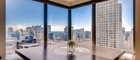 Dining area surrounded by lake and city views!