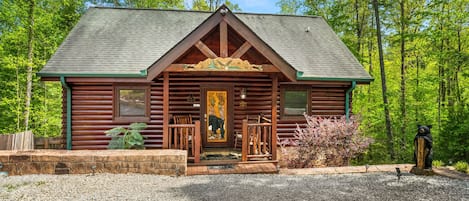 Owls Den Cabin