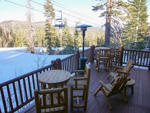 Relax on the upper deck with beautiful views of the slopes and chair lift! 