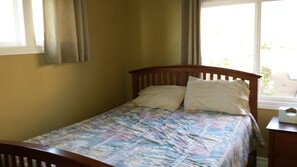 First bedroom; queen size bed.