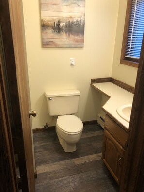 Full bathroom in Upstairs master bedroom