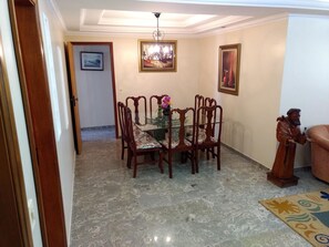 Sala de Jantar, outro ângulo