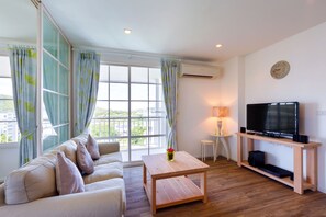 Summer HuaHin_2BR Apt. w GardenView-GAG