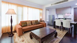 Baan SanDao HH_2 Bedrooms Apartment:EEB
