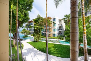 Baan SanSuk HH_2Bedroom Apt PoolView:BBB