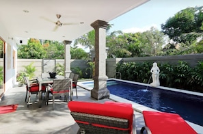 M2-New 3Bed Villa,Hidden Oasis in Legian