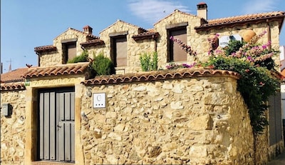 Casa rural (alquiler íntegro) Piedras de Benquerencia para 15 personas