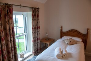 Ground floor Bedroom at Finn Cottage