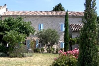 Countryhouse with spacious garden in the Drôme Provençale