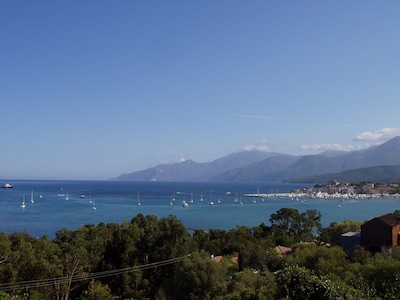 Appartement dans maison indépendante à Pieve (Corse)