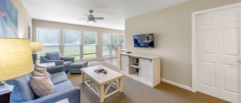 Living Room with sleeper sofa