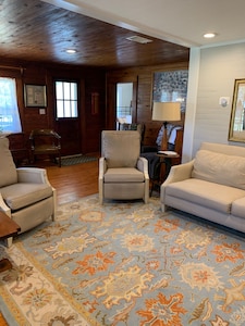 Come and Enjoy the Country Life $165 Per Night 