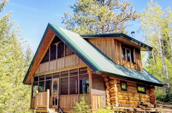 Wild Rose Cabin