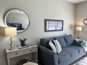 The Serta queen sleeper is so comfortable!