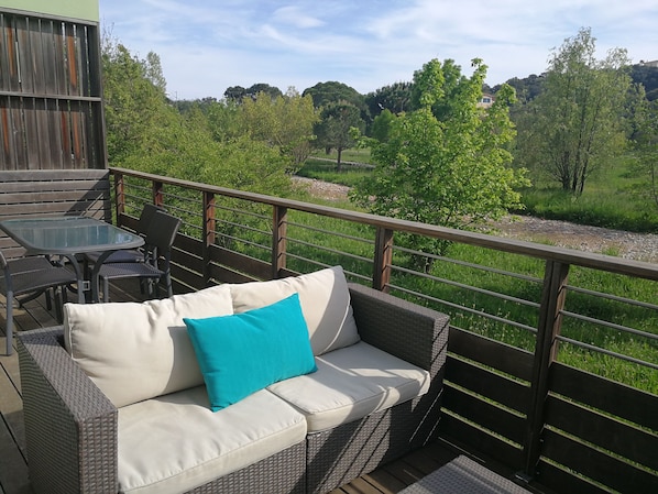 Belle Terrasse face au parc de la résidence, sans aucun vis à vis