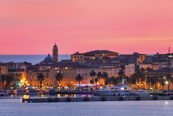 Ajaccio 