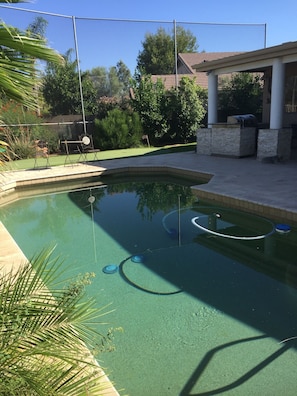 Relaxing pool area 