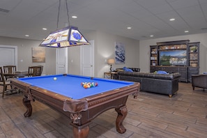 Full-size professional pool table