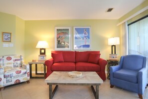 Living and dining room furniture are new 2018